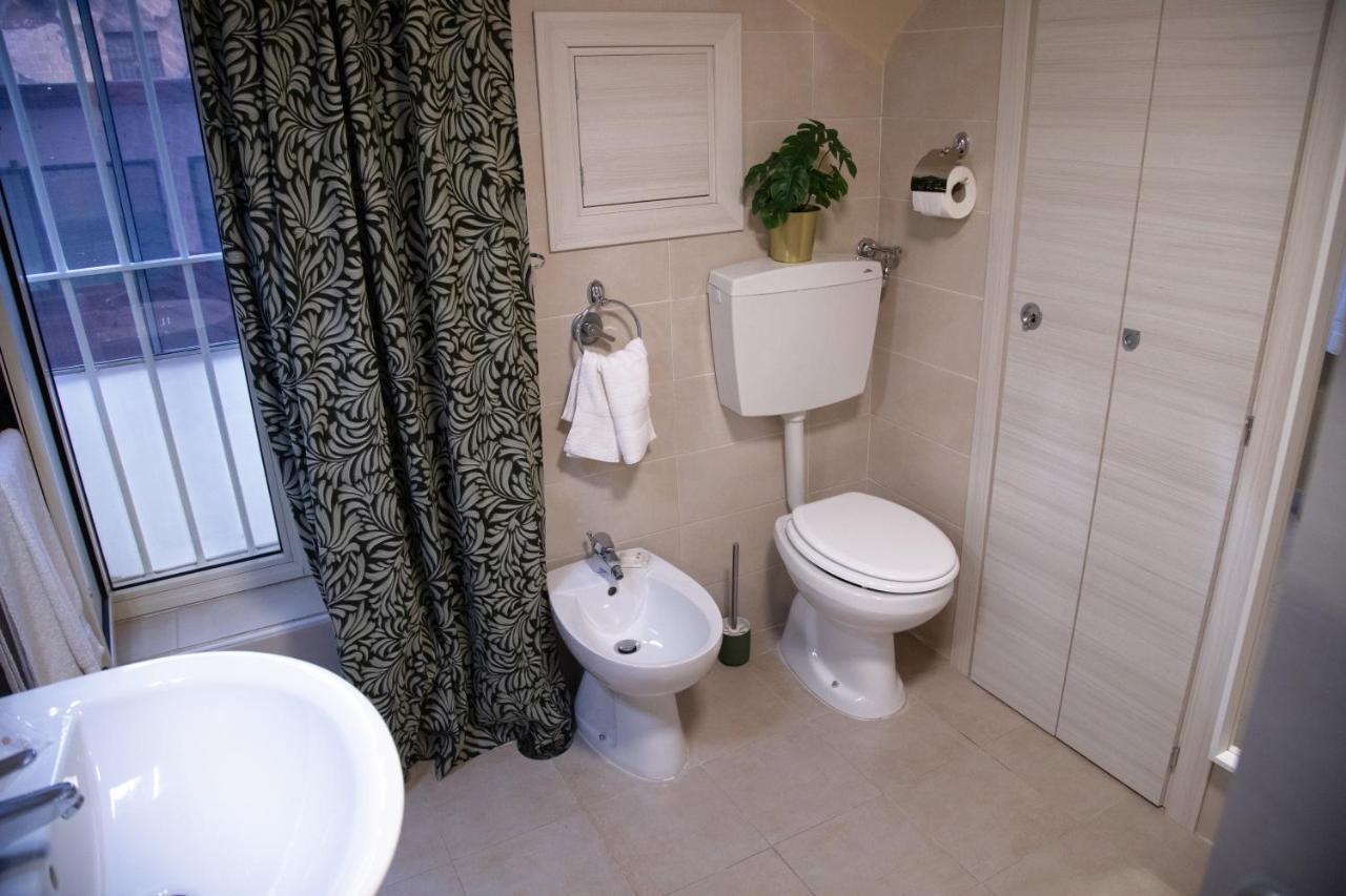 Graziano Home Station Napoli Dış mekan fotoğraf